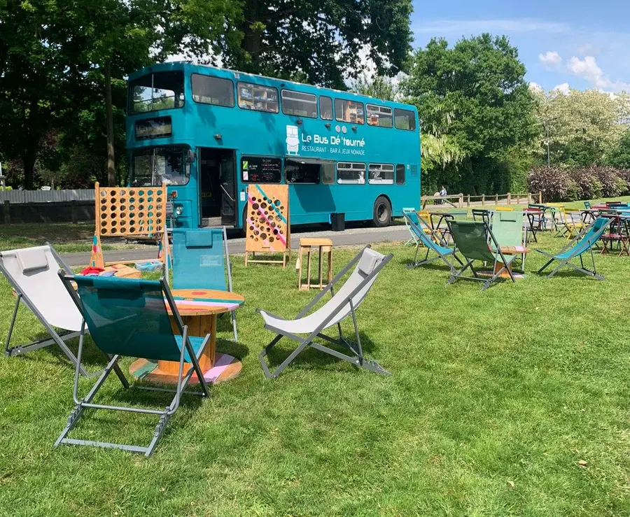 le bus, vue extérieure